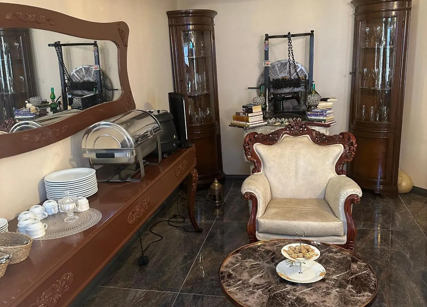 Loost Town Inn Hotel Antalya